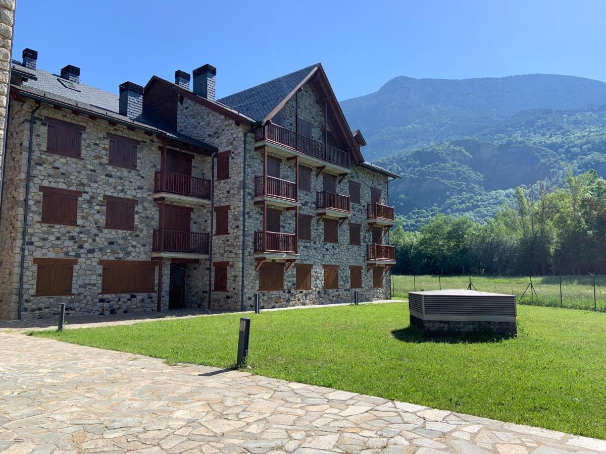 B20 - Resid. La Coma 1º - Villmor Apartment Benasque Luaran gambar